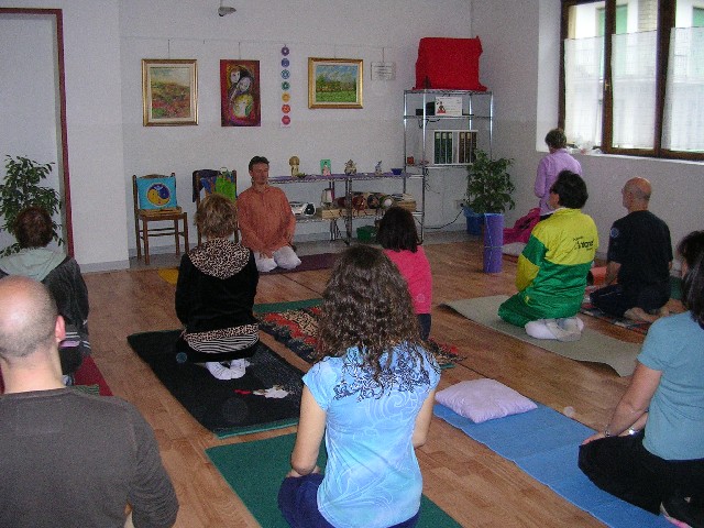Durante una lezione di yoga